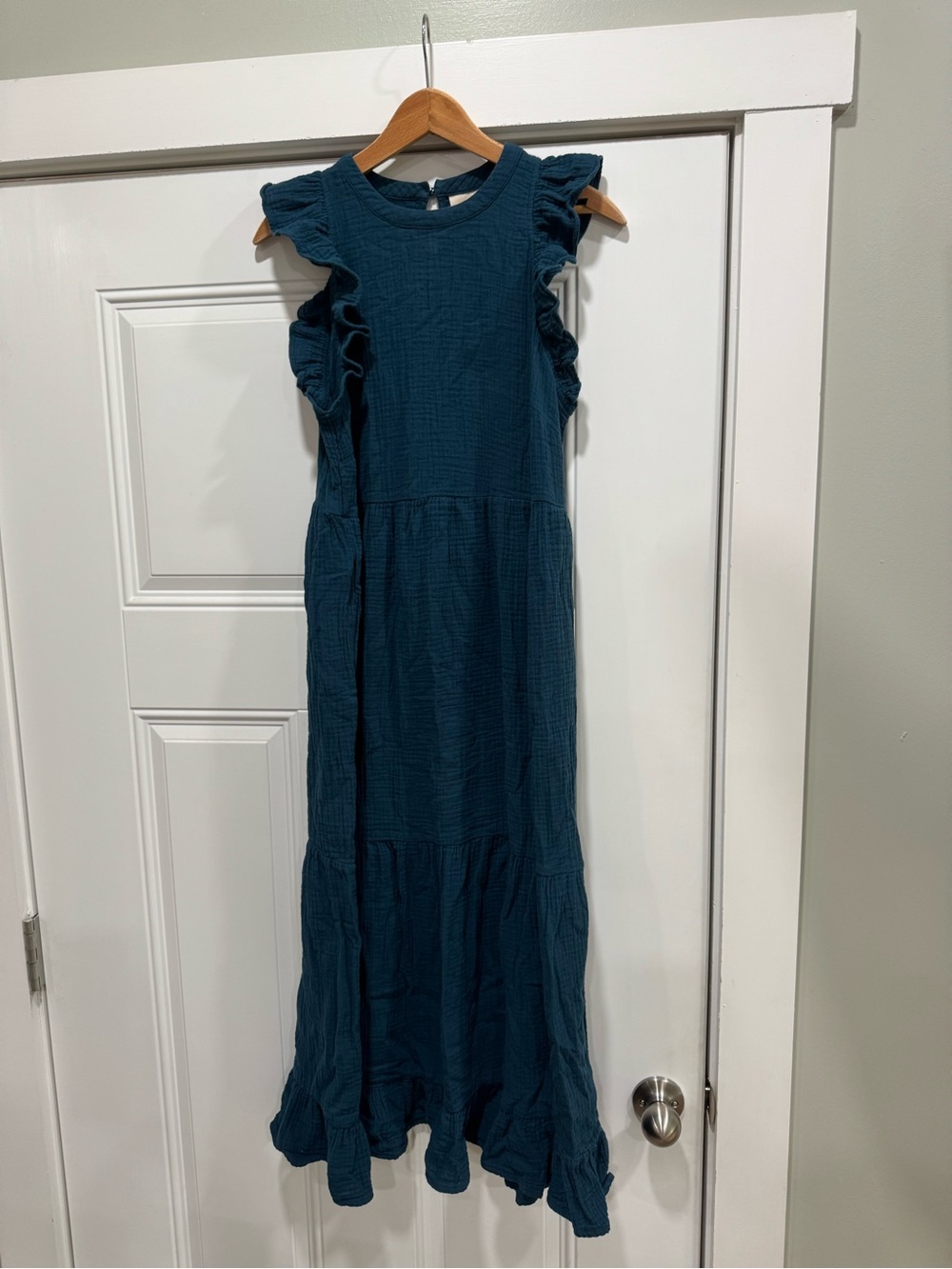 Universal Thread Blue Textured Sleeveless Dress